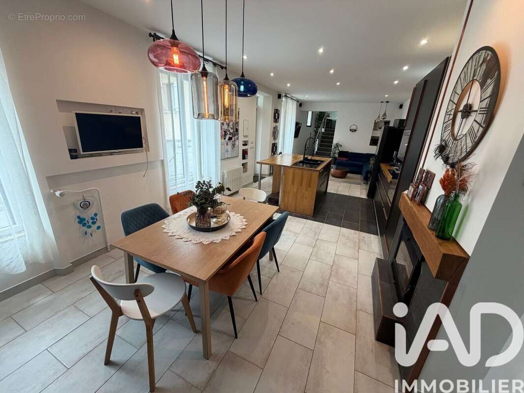 Photo 4 - Maison à VILLENEUVE-LE-ROI