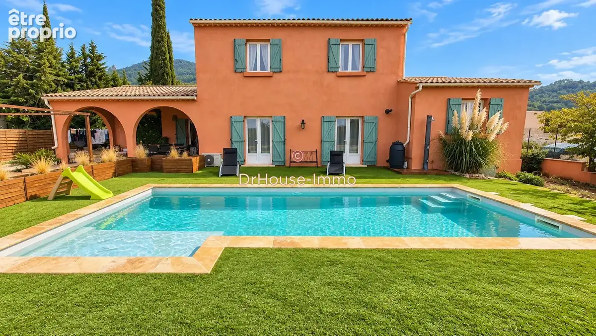 Maison à LE LUC