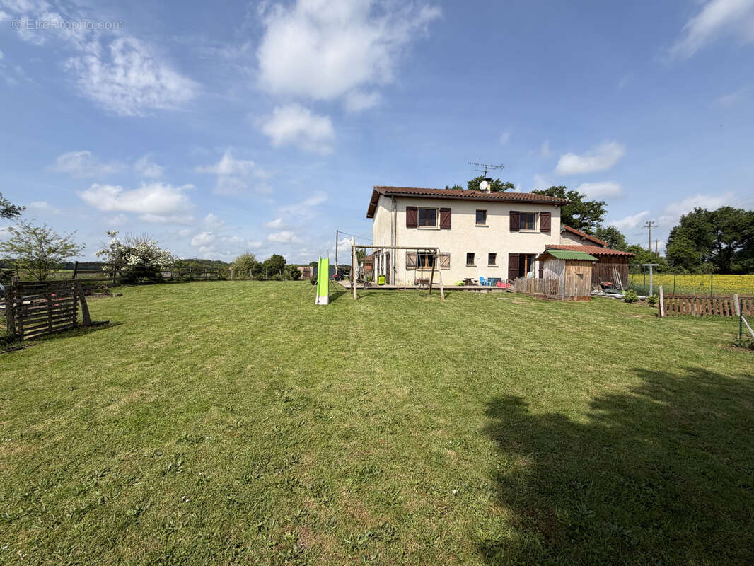 Maison à SERVAS