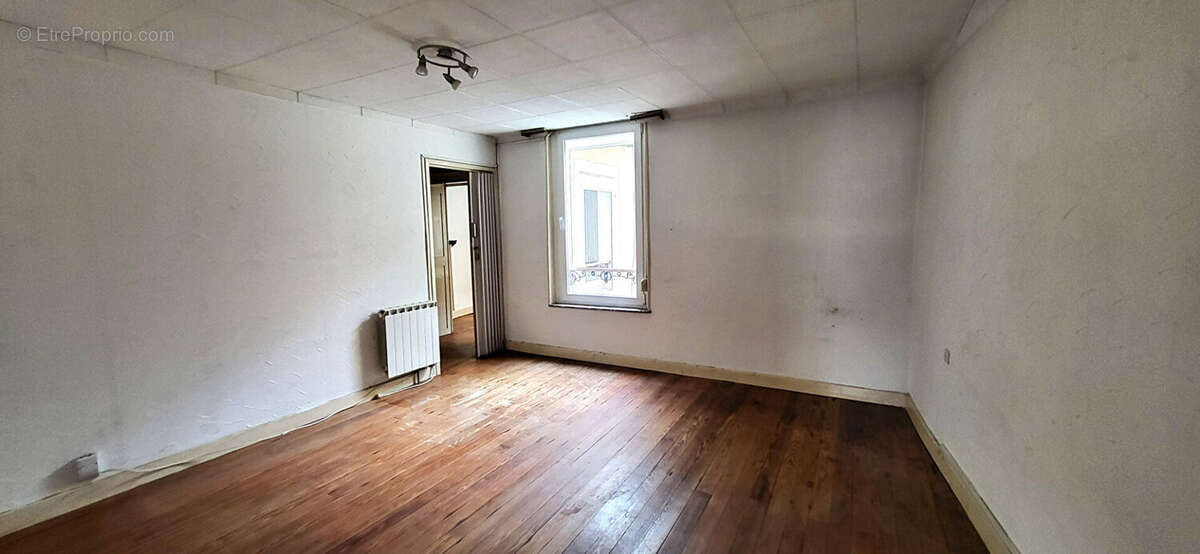 Maison à ARS-SUR-MOSELLE