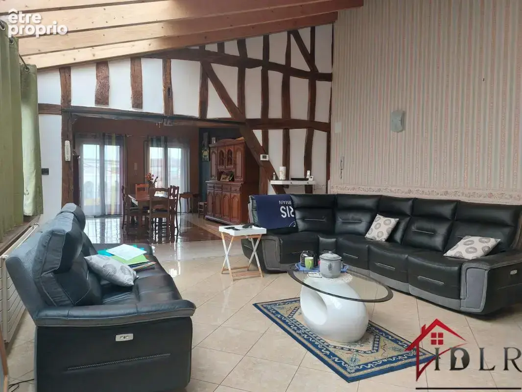 WASSY, magnifique appartement de 164m2 avec 3 chambres + gar - photo 1