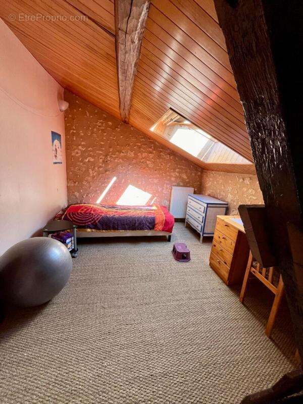 Maison à CHATEAU-L&#039;EVEQUE