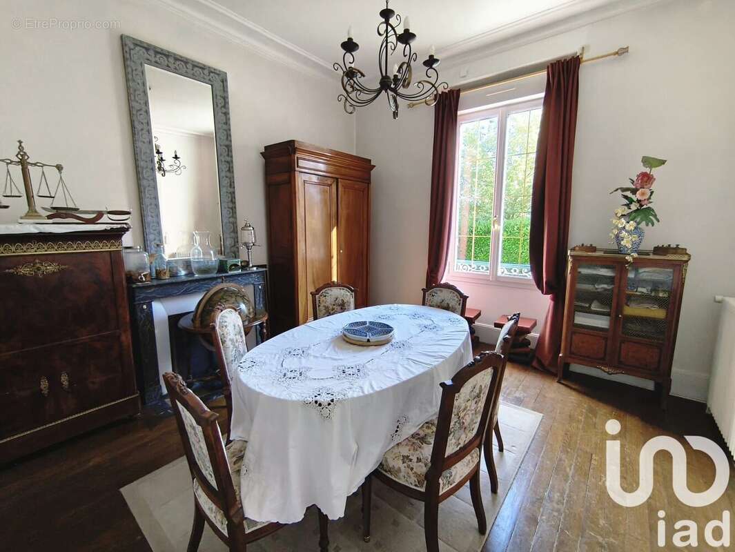 Photo 5 - Maison à MONTEREAU-FAULT-YONNE