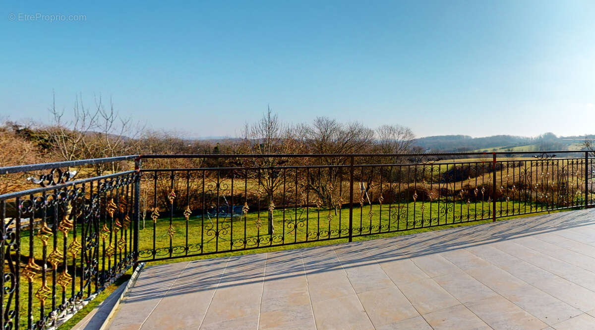 Maison à LANTENNE-VERTIERE