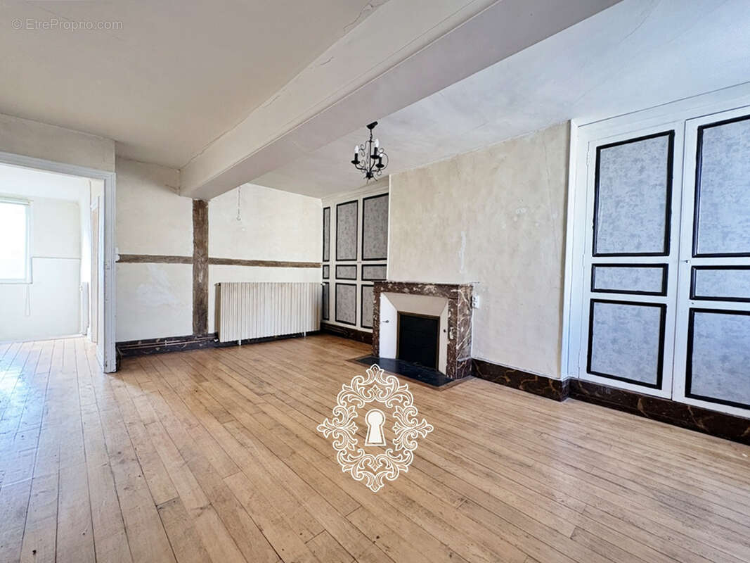 Maison à NOGENT-SUR-SEINE