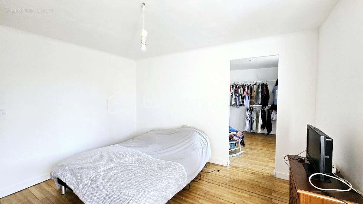 Maison à BAINS-SUR-OUST