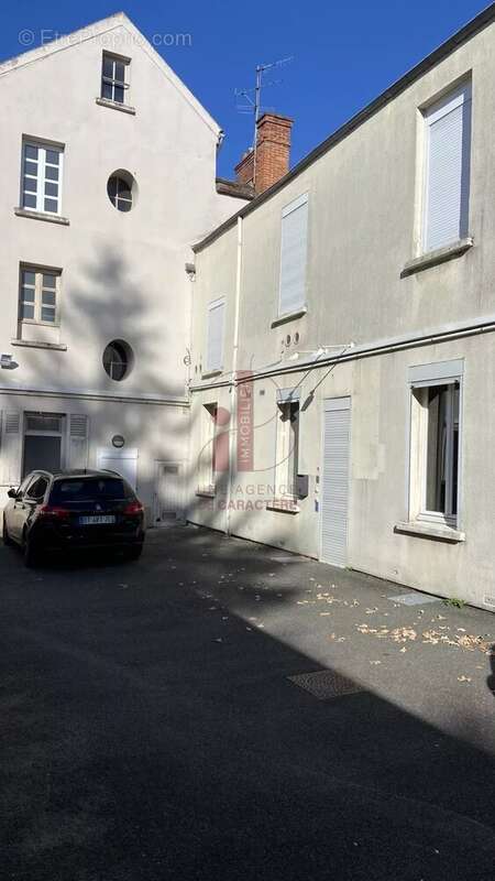 Appartement à FONTAINEBLEAU