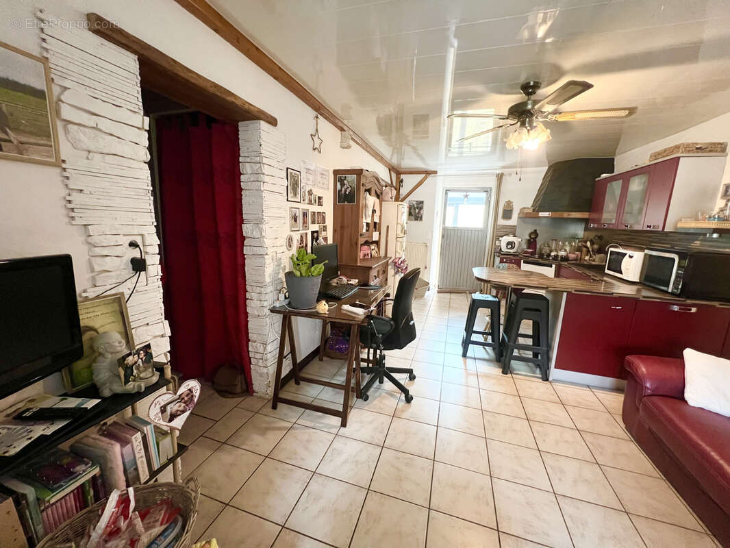 Maison à CHALAUTRE-LA-PETITE