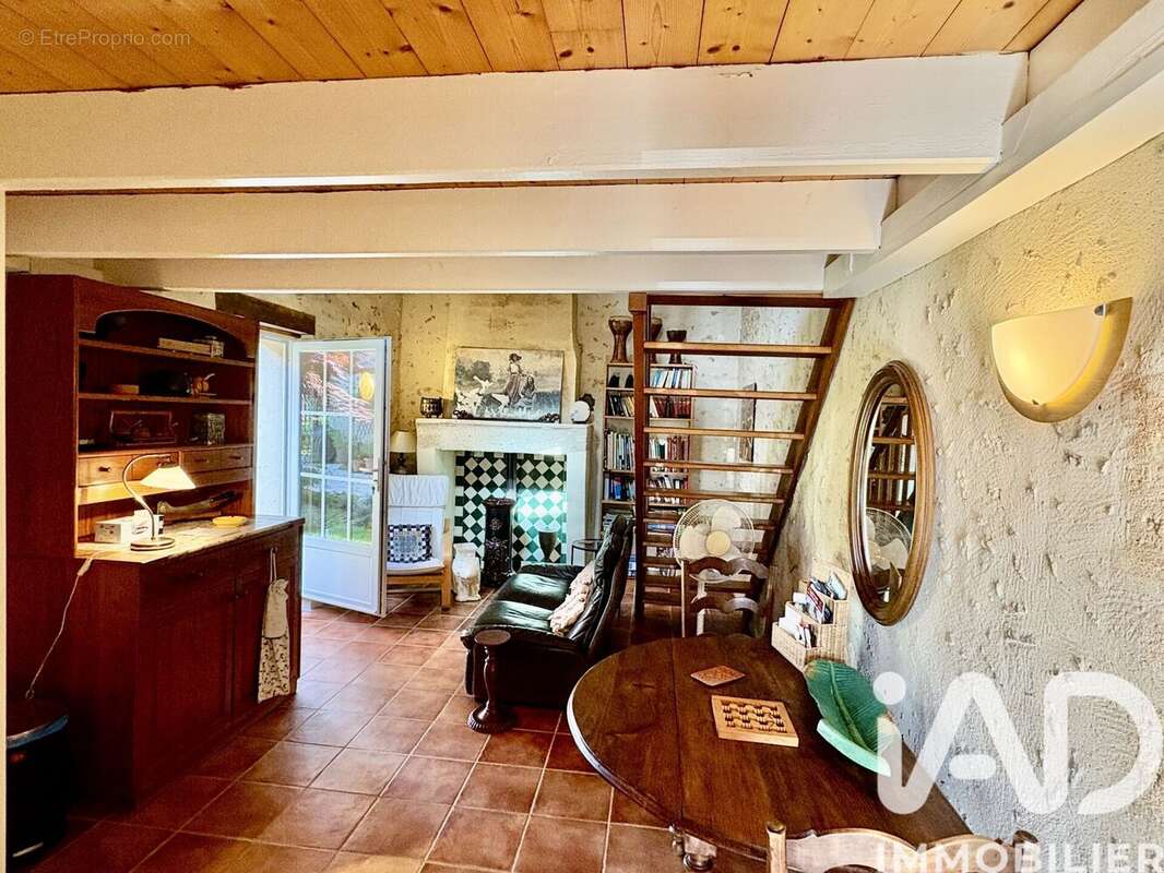 Photo 8 - Maison à LAMOTHE-MONTRAVEL
