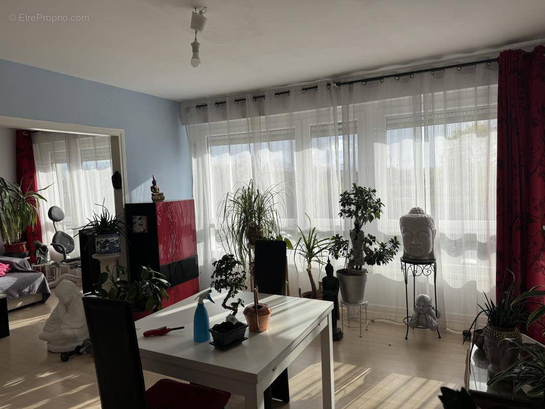 Appartement à EVRY