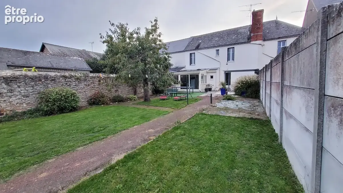 A VENDRE - Maison de ville de 100m2 - 5 pièces - 3 chambres - DERVAL - photo 14