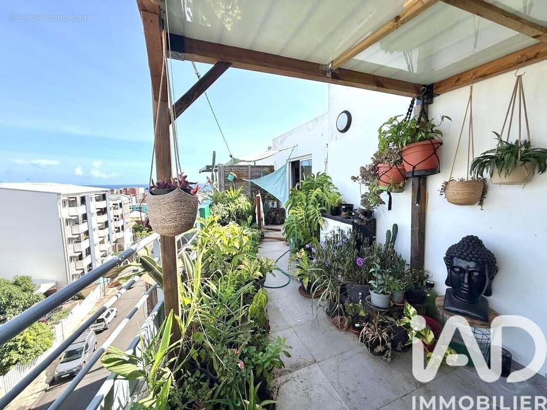 Photo 3 - Appartement à SAINT-DENIS