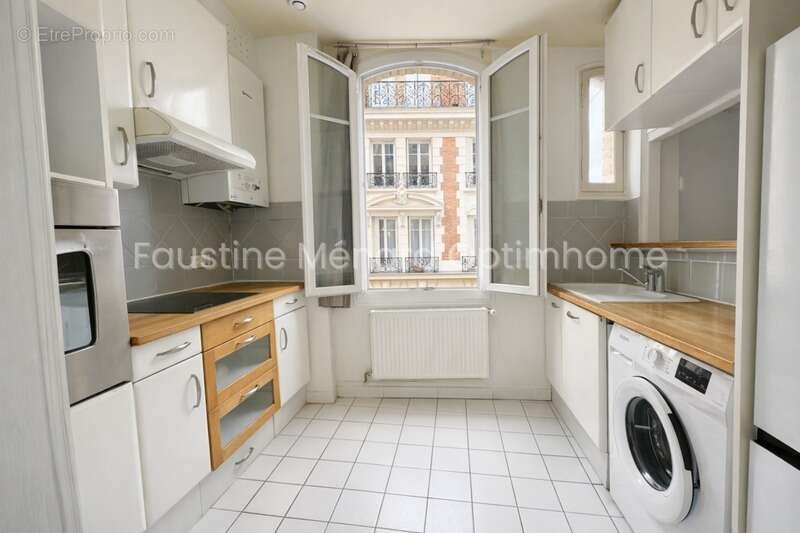 Appartement à BOIS-COLOMBES
