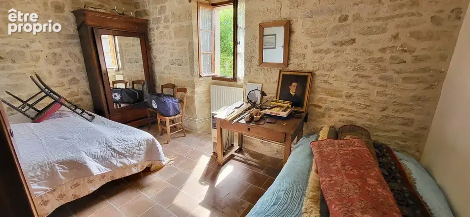 Ensemble immobilier en pierre avec jardin - photo 13