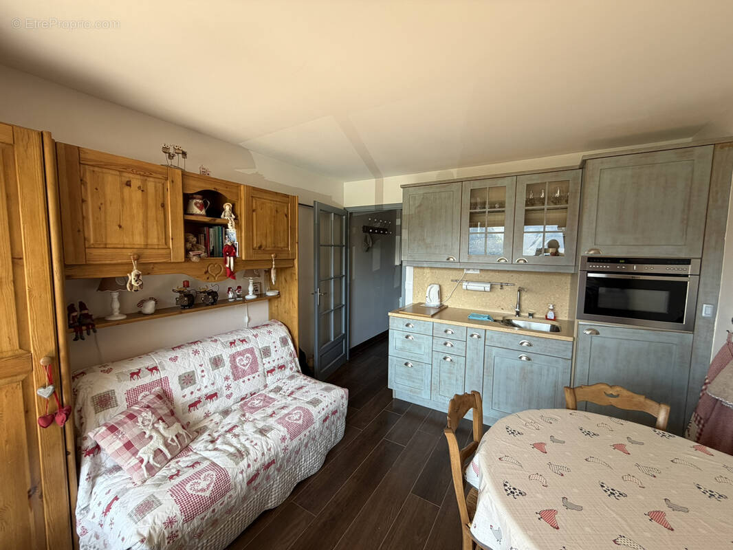 Appartement à ALBIEZ-MONTROND