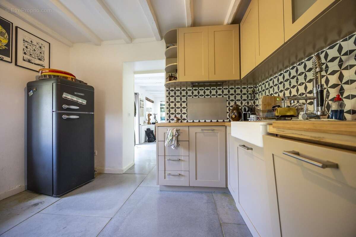 Maison 71 m² à Auriac  - photo 7