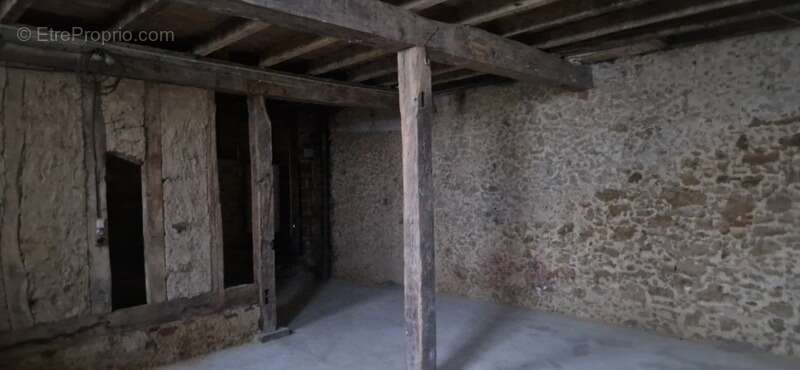 Appartement à CAZAUBON