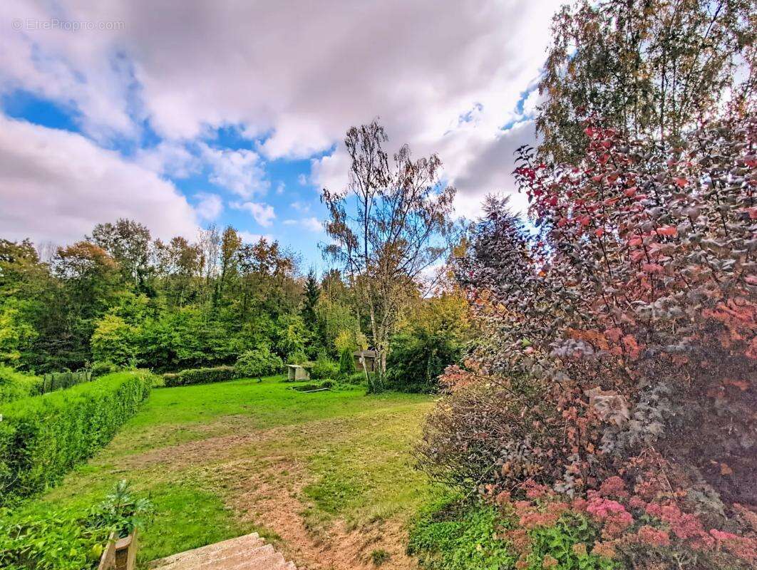Maison à PIERREFONDS