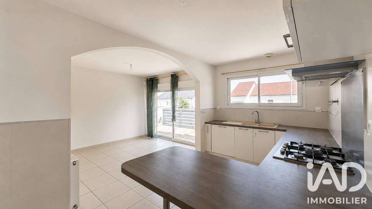 Photo 5 - Maison à CHATELLERAULT