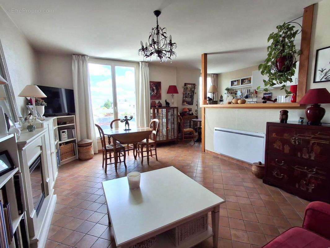 Appartement À Vendre - photo 5
