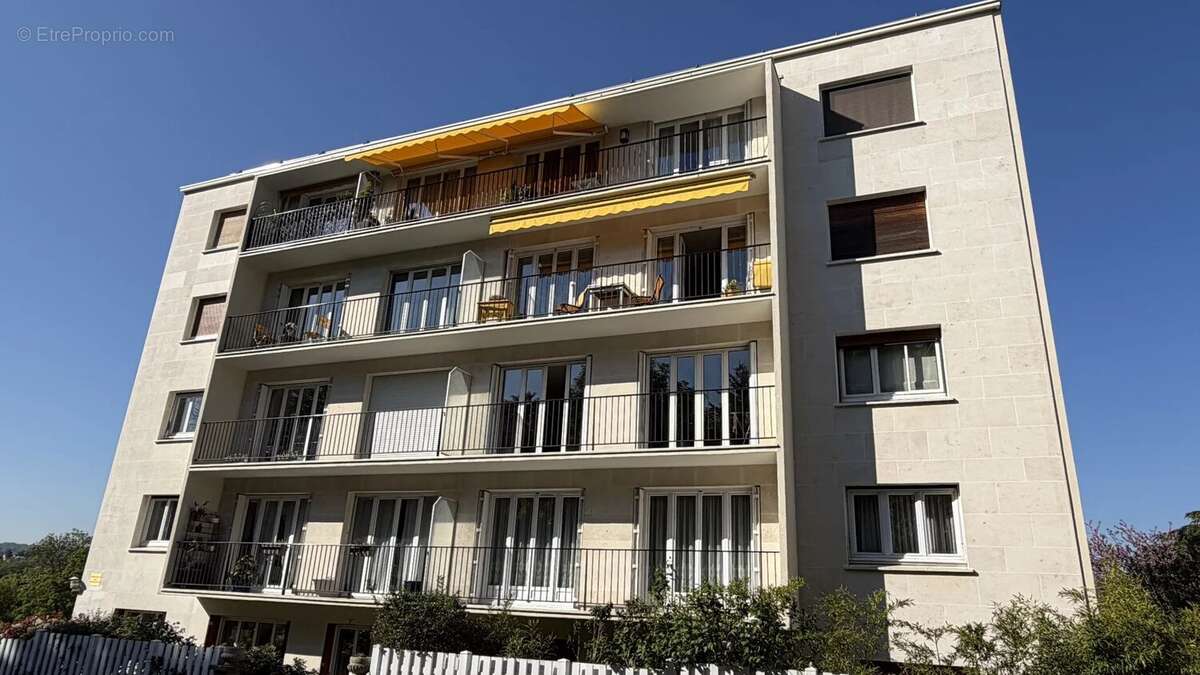 Appartement à SAINT-GERMAIN-EN-LAYE