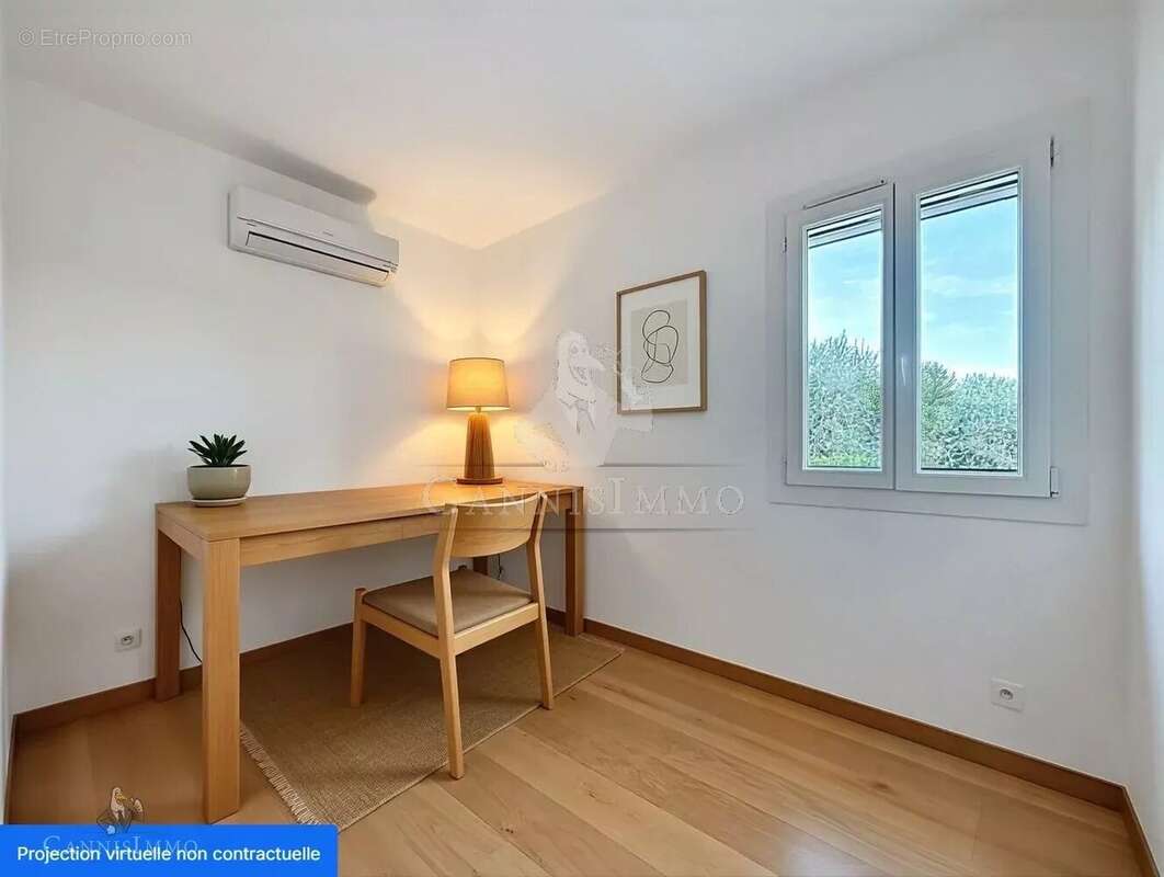 Maison à TOURRETTES-SUR-LOUP