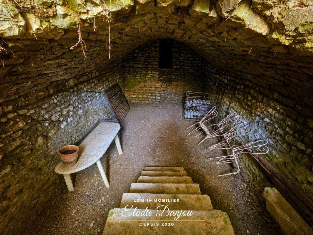 Maison en pierre avec 3 chambres, piscine et dépendances – À 10 minutes de Châteaudun - photo 15