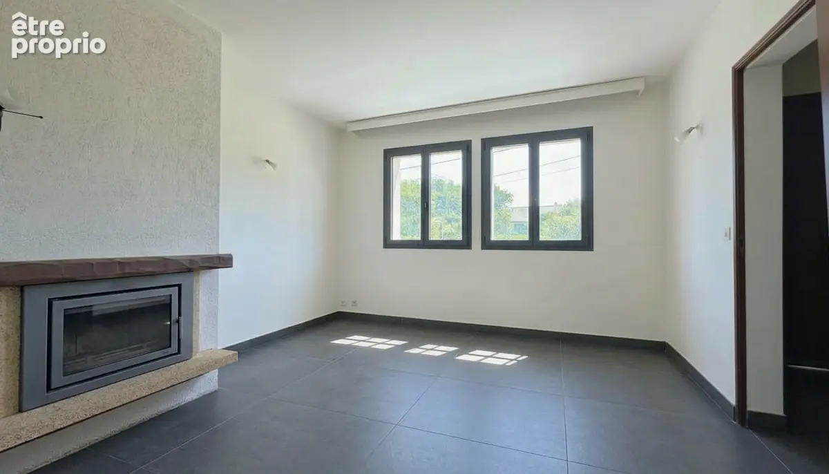 Orvault Bourg - Maison familiale avec 4 chambres et un garage - photo 2