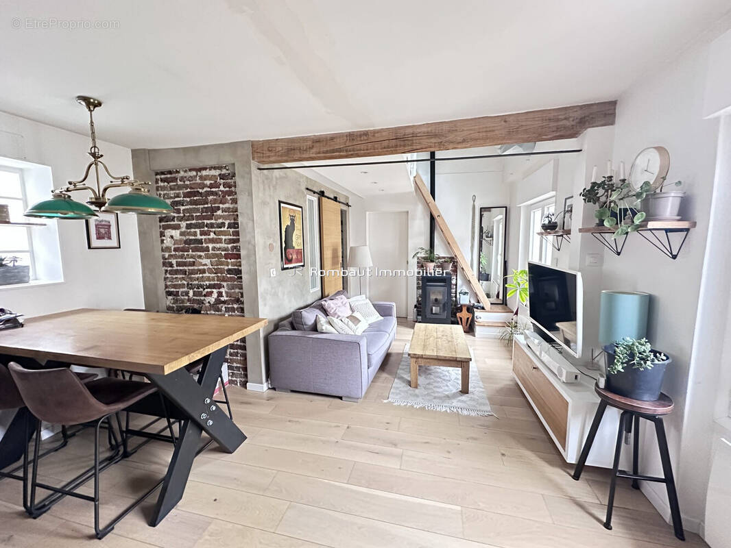 Appartement à LA CELLE-SAINT-CLOUD