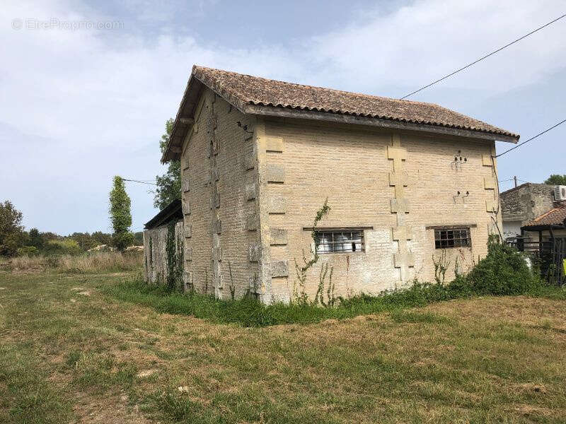 Maison à SAINT-ANDRE-DE-CUBZAC