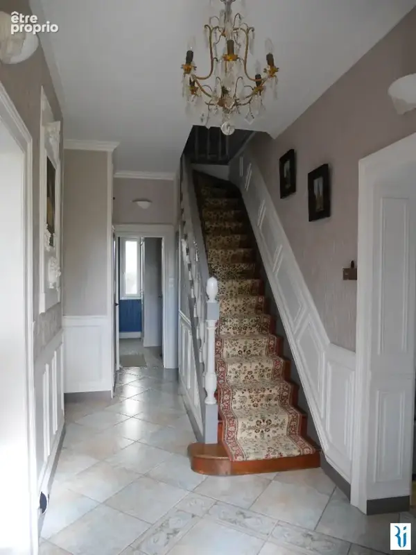 Maison 7 pièces 179 m² à vendre à Barentin (76360) - photo 2