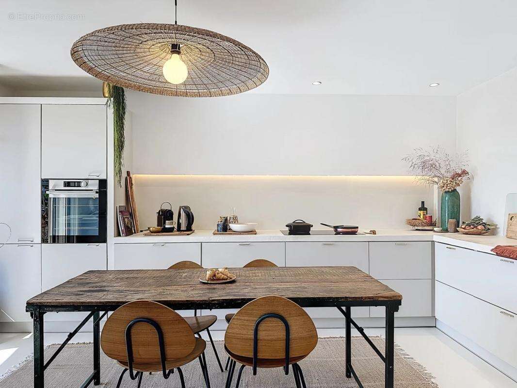 Appartement à LE CANNET