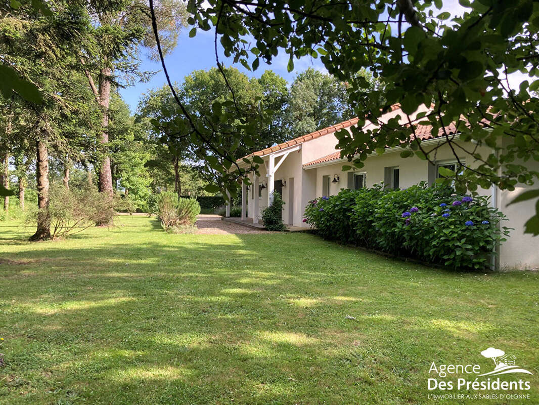 Maison à TALMONT-SAINT-HILAIRE