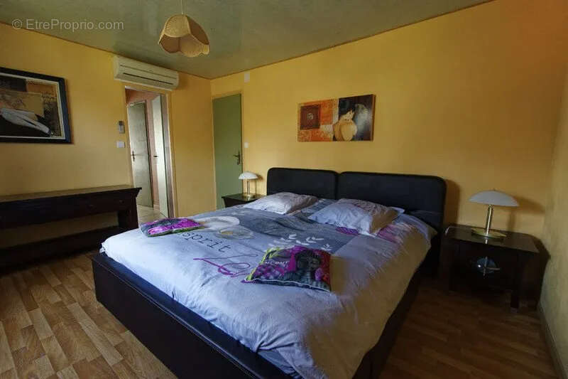 Maison à CHAMBLEY-BUSSIERES