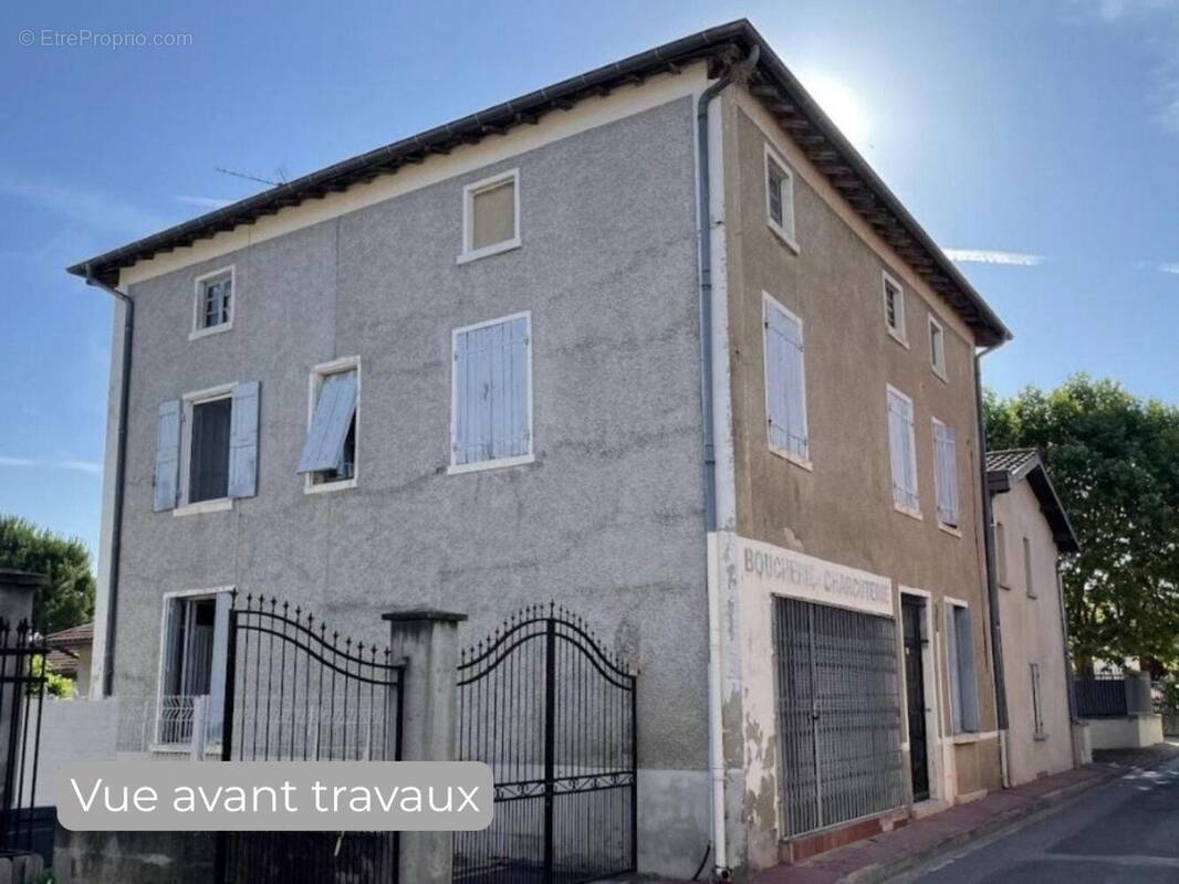 Photo 1 - Appartement à SAINT-PRIEST