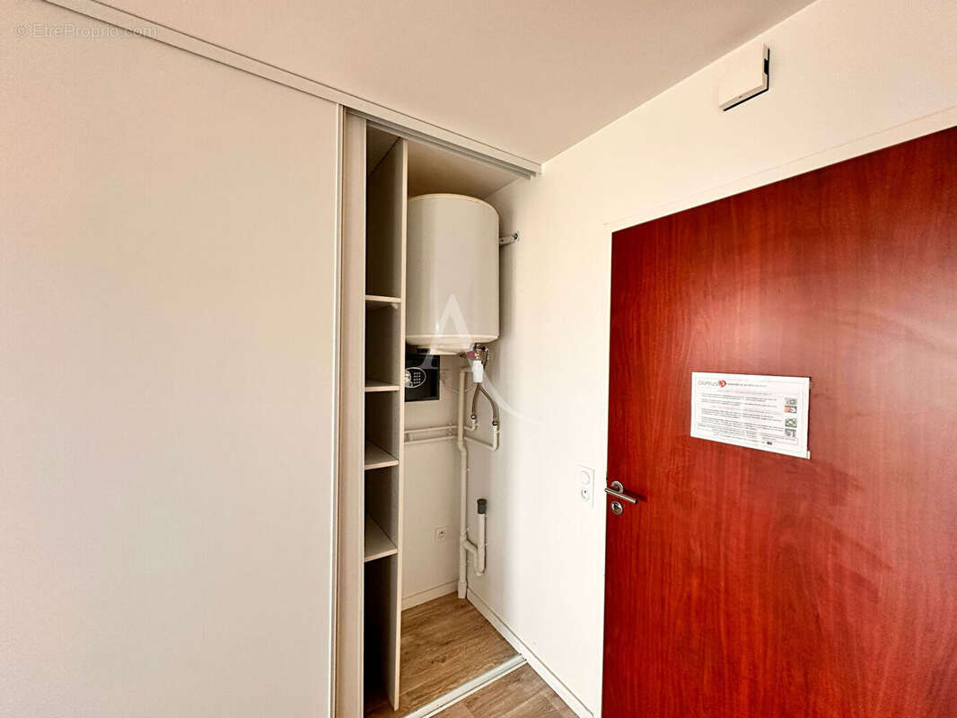 Appartement à AVRILLE