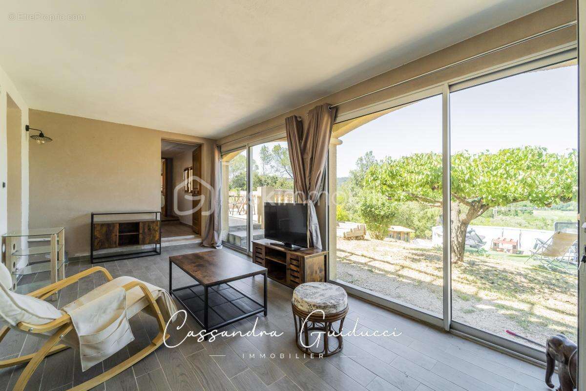 Maison à CAMPS-LA-SOURCE