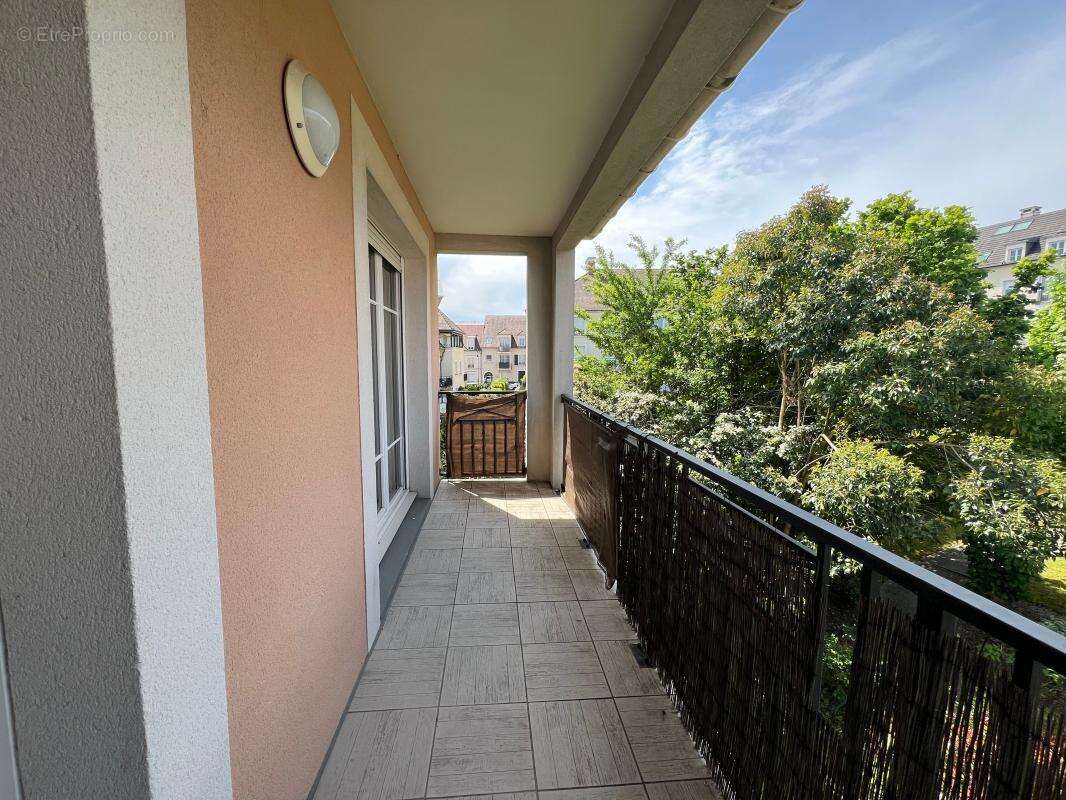 Appartement à MAGNY-LE-HONGRE
