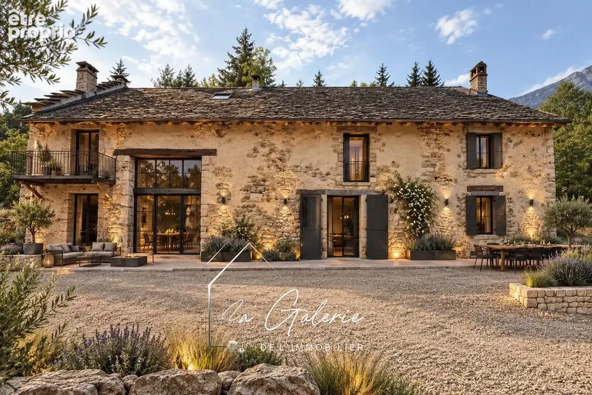 Magnifique grange a renover au peuil a claix - photo 3