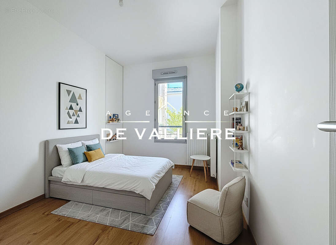 Appartement à NANTERRE