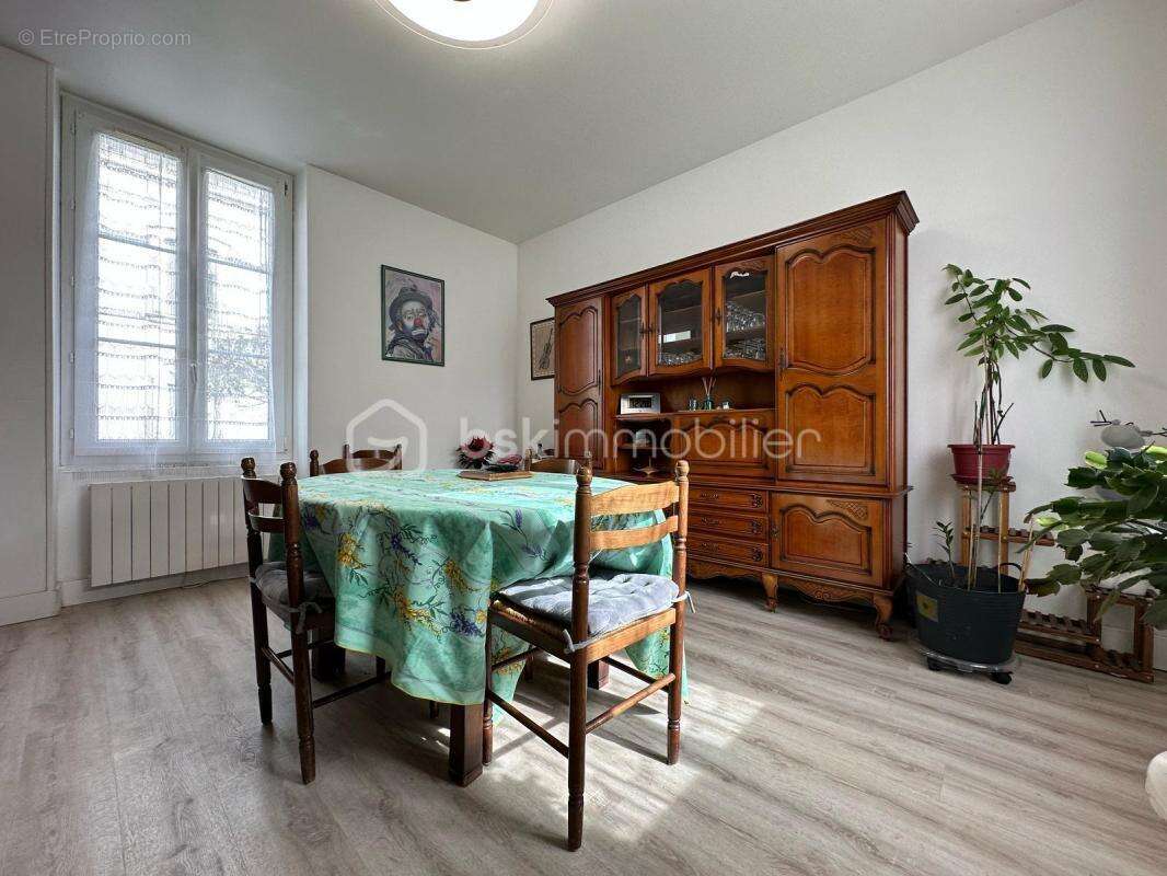 Maison de Bourg avec Grand Jardin et Studio Indépendant - photo 2