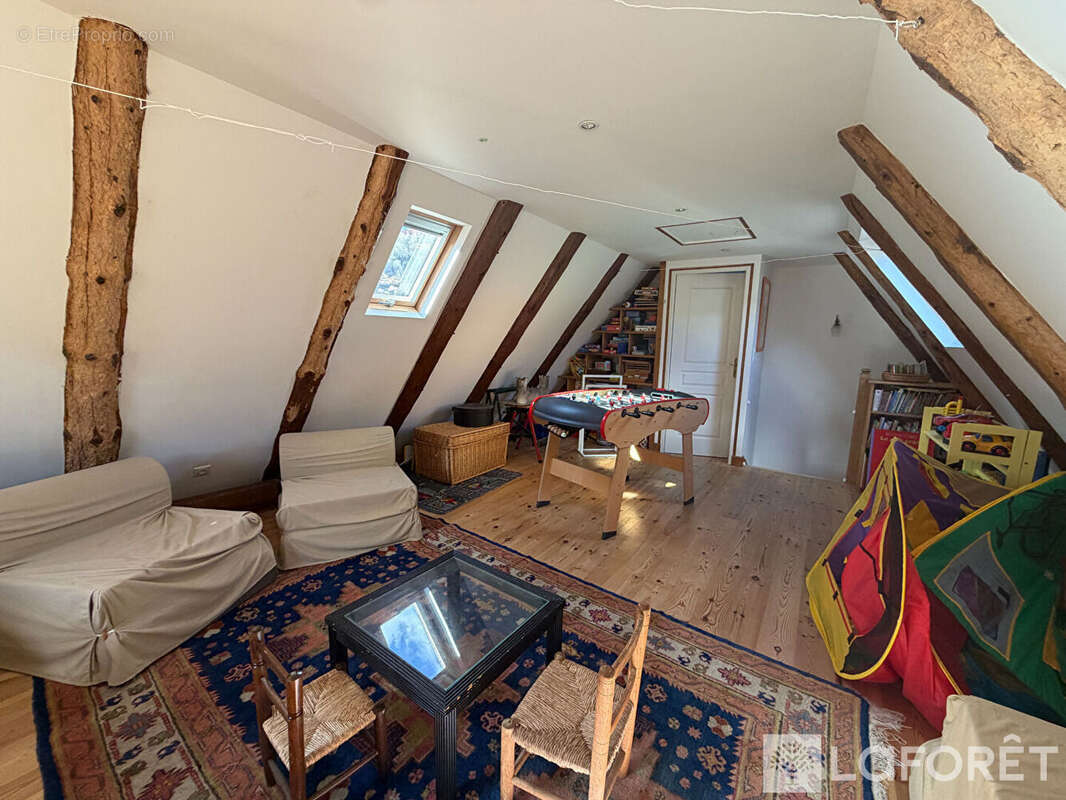 Maison à ALBEPIERRE-BREDONS