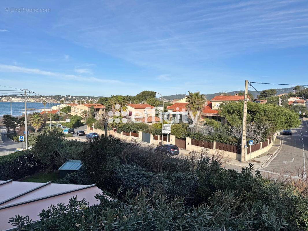 Appartement à SIX-FOURS-LES-PLAGES