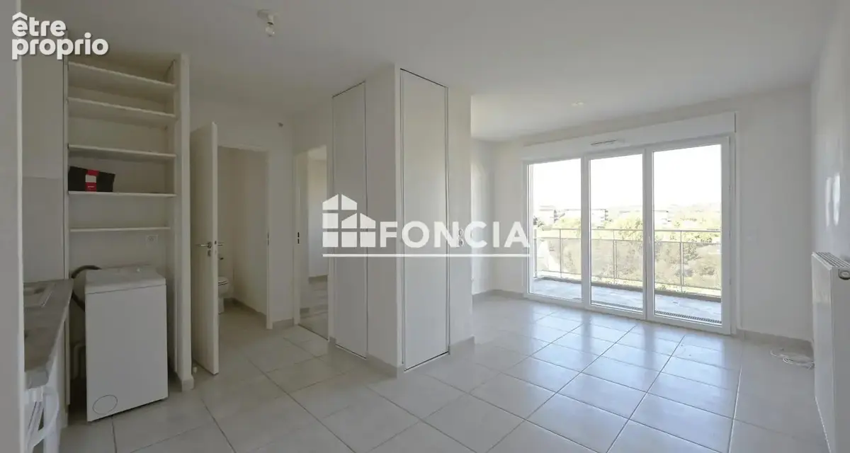 Appartement à L'ISLE-D'ABEAU
