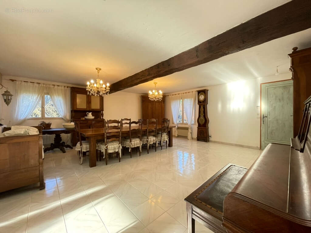 Maison à LE FOUSSERET