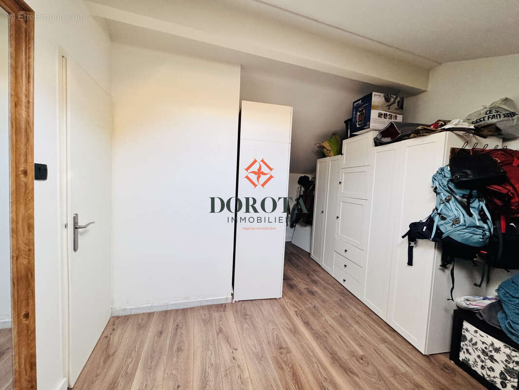 Appartement à DOMENE