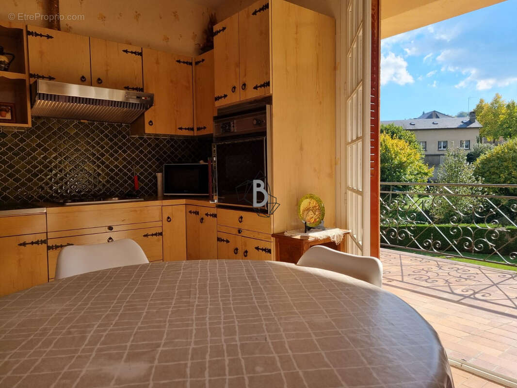 Maison - 195m2 - salles-curan - photo 4
