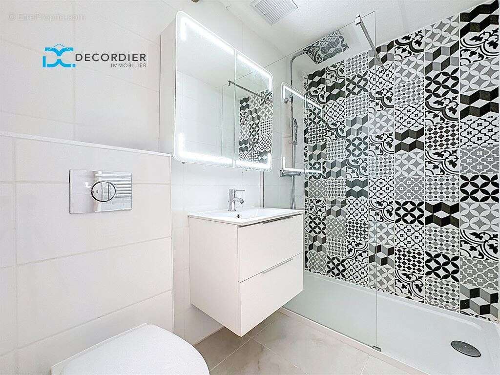 Appartement à EVIAN-LES-BAINS