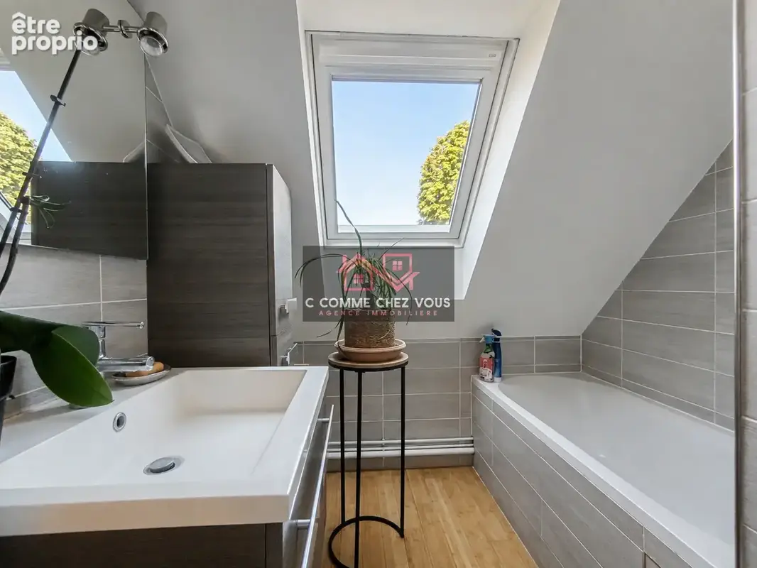 Une maison familiale au cœur d’un cadre d’exception à Ferrières-en-Brie - photo 9