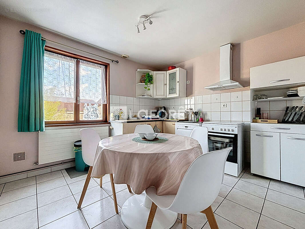 Appartement à LOISY-SUR-MARNE